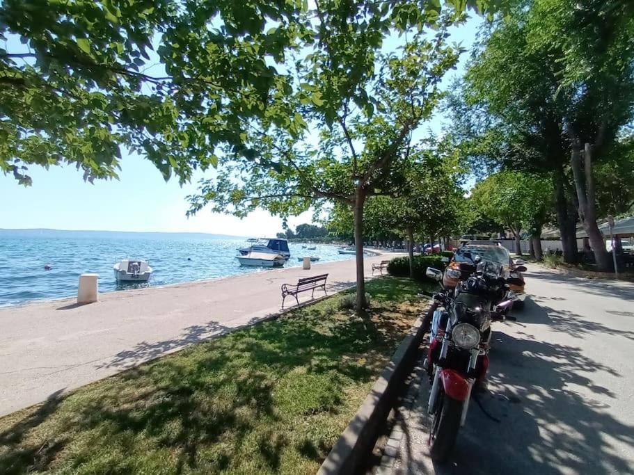 Apartment Kalliope, 200M Sea Kaštela Eksteriør bilde