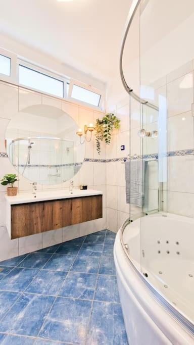 Apartment Kalliope, 200M Sea Kaštela Eksteriør bilde